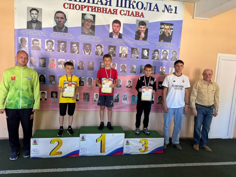 Открытое первенство по лёгкой атлетике.